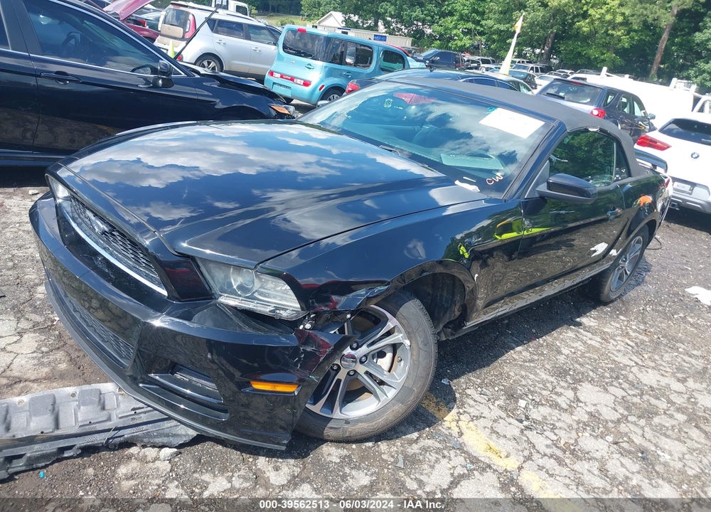 2014 FORD MUSTANG V6 PREMIUM VIN: 1ZVBP8EM2E5205597