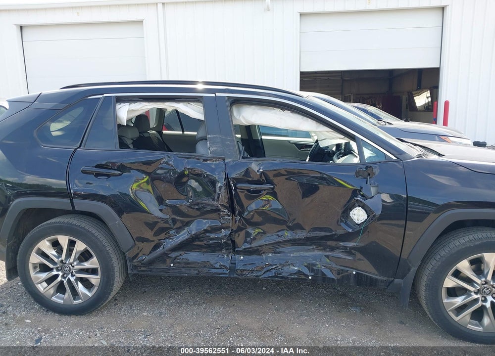 2020 TOYOTA RAV4 XLE PREMIUM VIN: 2T3A1RFV6LC123702