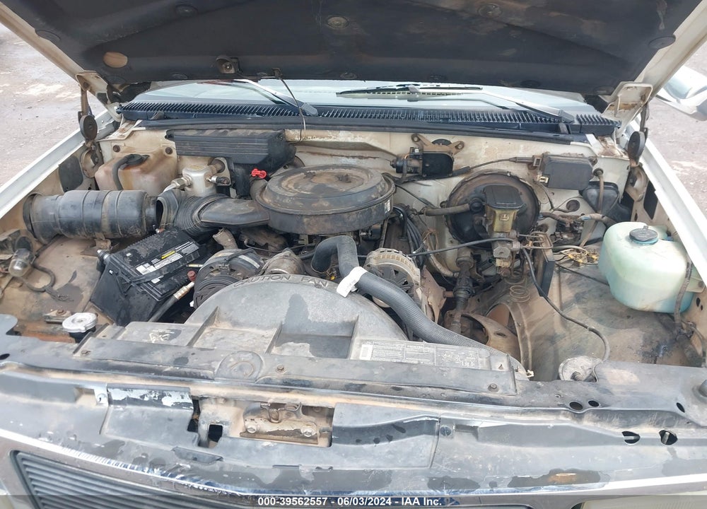 1993 GMC SIERRA C1500 VIN: 1GTEC14K1PE521319