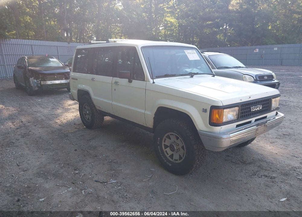 1990 ISUZU TROOPER VIN: JACCH58R1L8901243