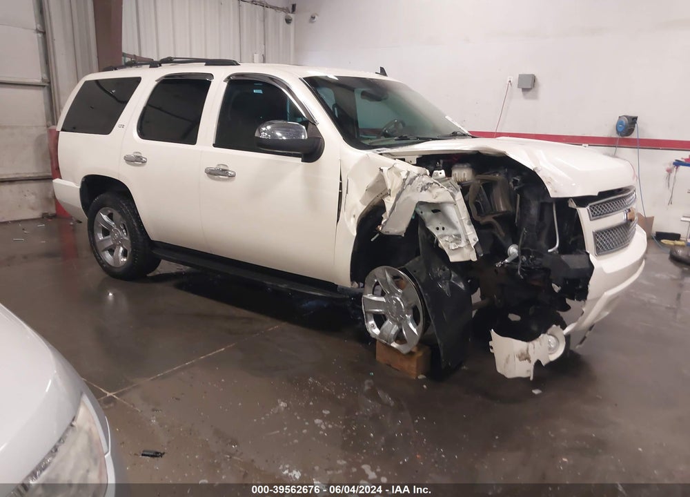 2013 CHEVROLET TAHOE LTZ VIN: 1GNSKCE04DR362970