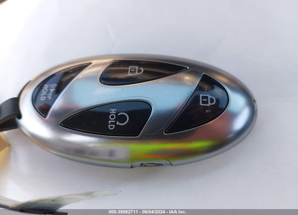 2024 HYUNDAI ELANTRA LIMITED VIN: KMHLP4DG3RU693476