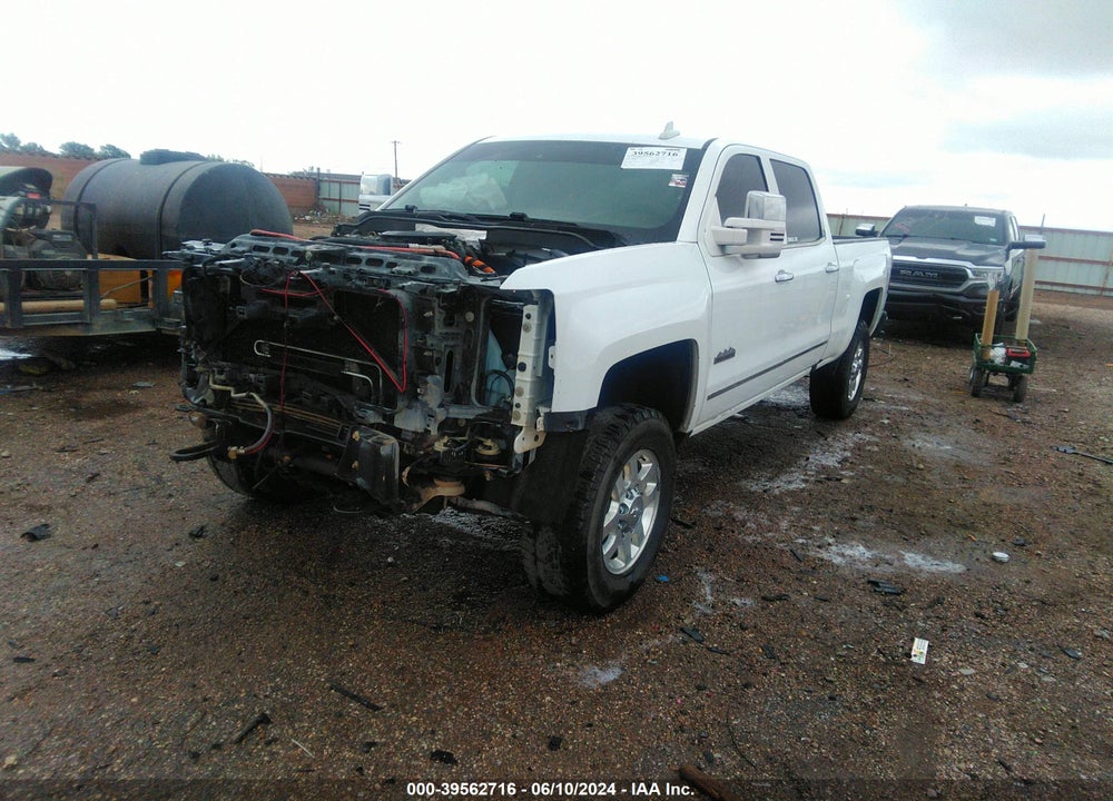 2015 CHEVROLET SILVERADO 3500HD HIGH COUNTRY VIN: 1GC4K1E88FF677187