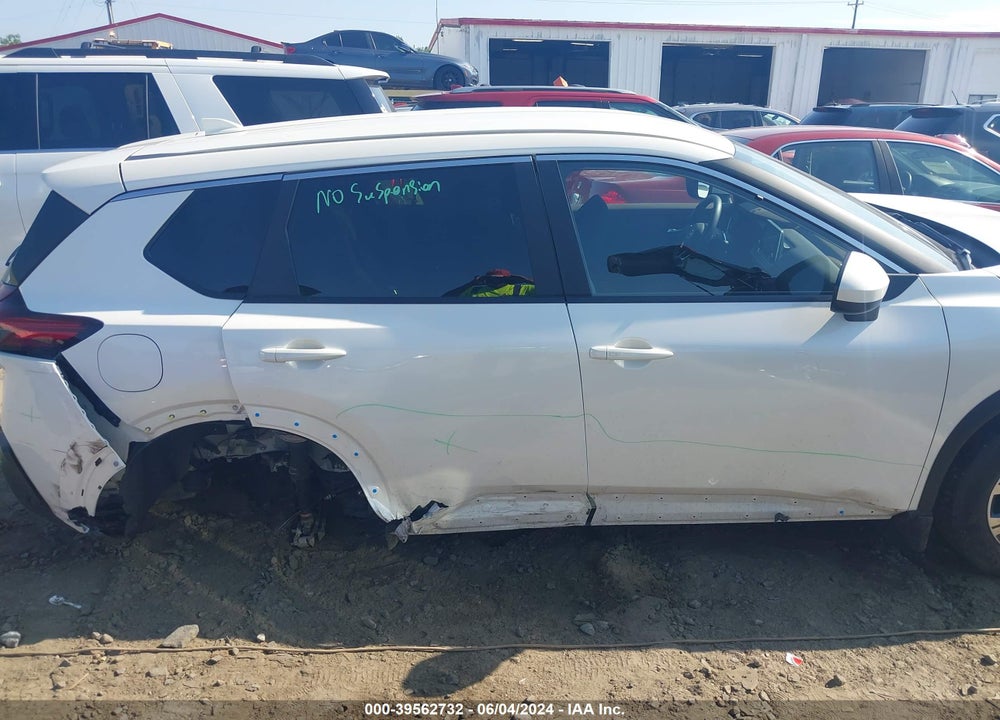 2023 NISSAN ROGUE SV FWD VIN: JN8BT3BA7PW414637