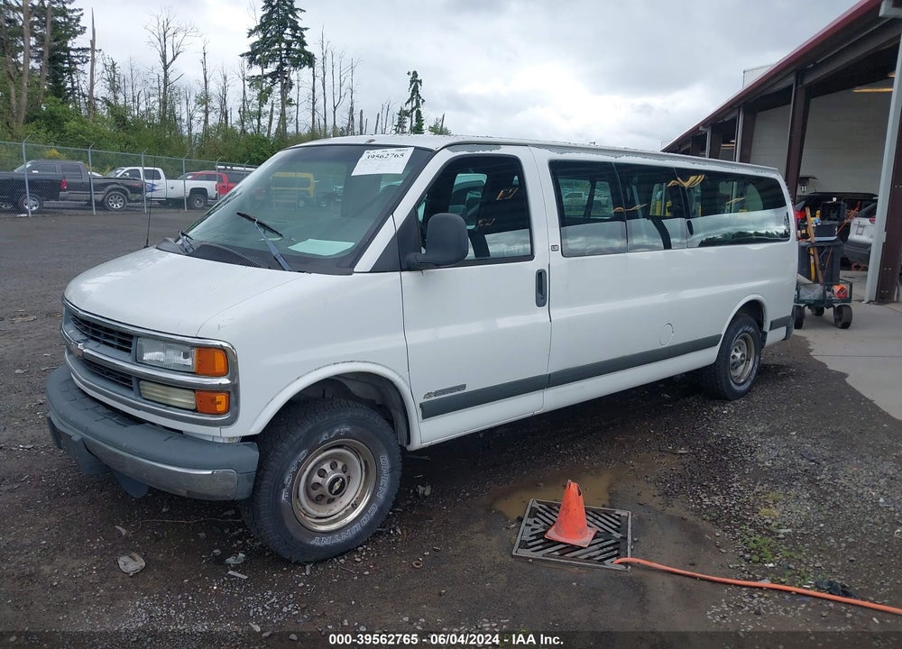 2002 CHEVROLET EXPRESS VIN: 1GAHG39R421235962