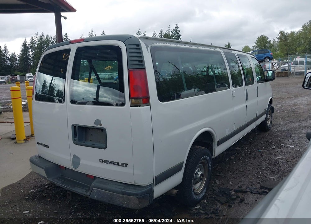 2002 CHEVROLET EXPRESS VIN: 1GAHG39R421235962