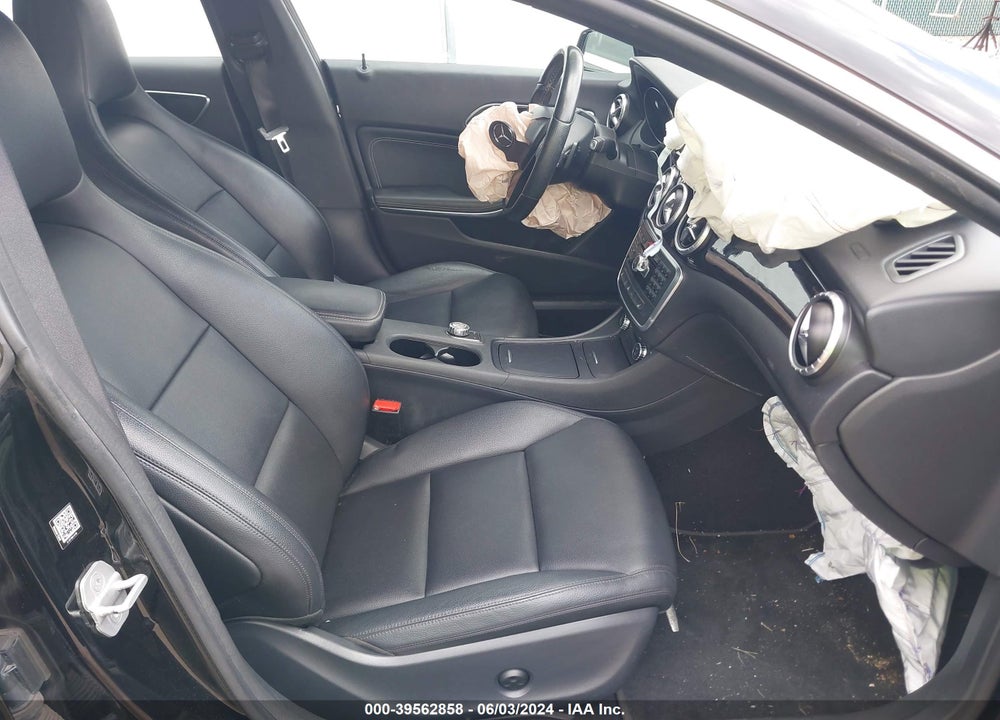 2014 MERCEDES-BENZ CLA 250 4MATIC VIN: WDDSJ4GB5EN133809