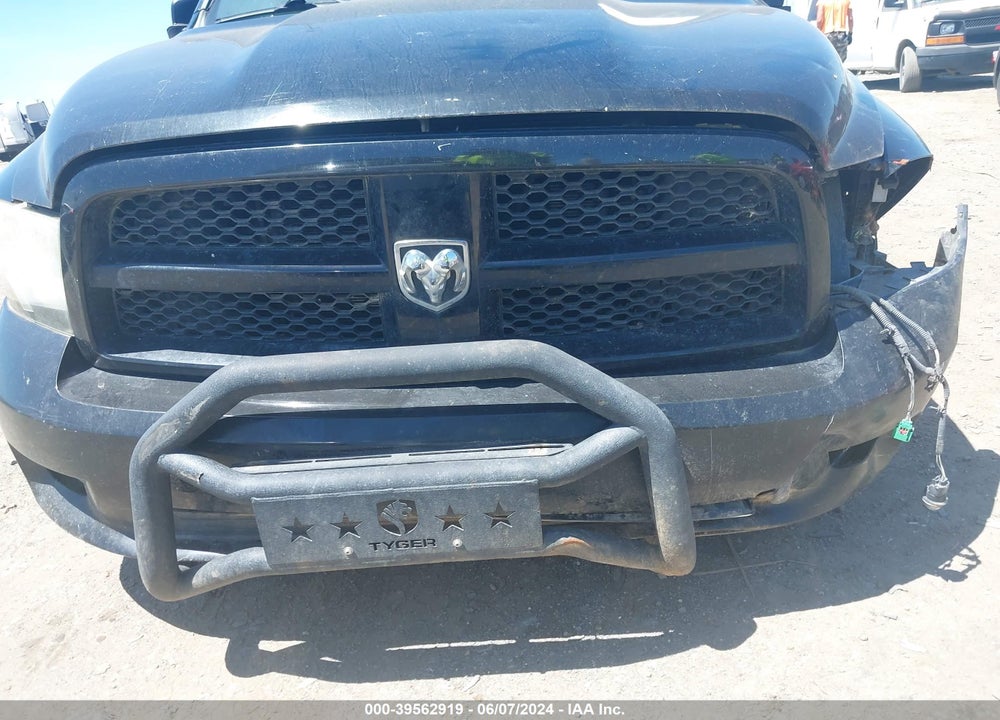 2012 RAM 1500 ST VIN: 1C6RD7FT4CS270998