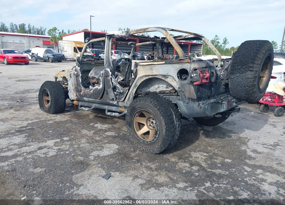 2020 JEEP WRANGLER UNLIMITED SPORT ALTITUDE 4X4 VIN: 1C4HJXDN2LW266264