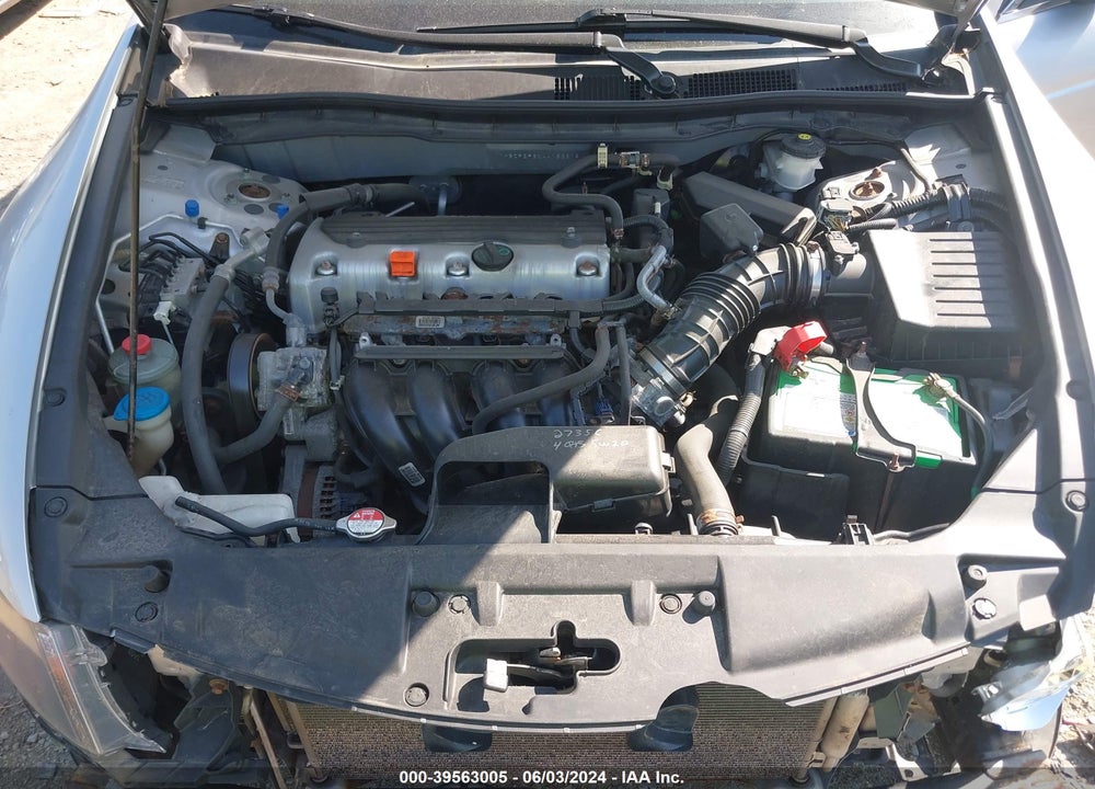 2010 HONDA ACCORD 2.4 LX VIN: 1HGCP2F30AA133618