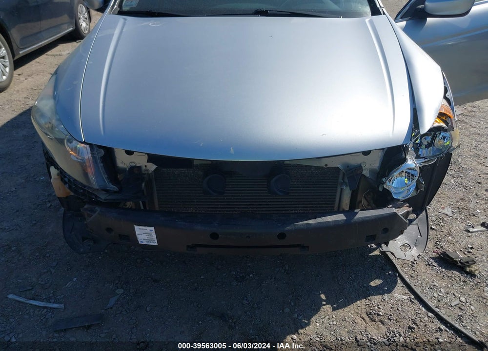 2010 HONDA ACCORD 2.4 LX VIN: 1HGCP2F30AA133618