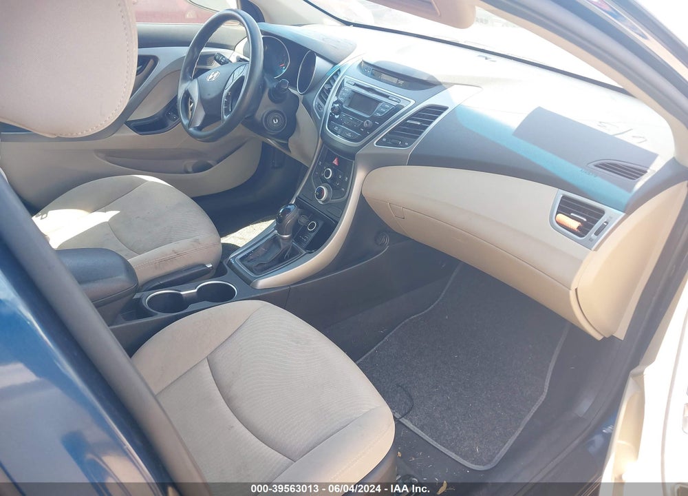 2014 HYUNDAI ELANTRA SE VIN: KMHDH4AE5EU122277
