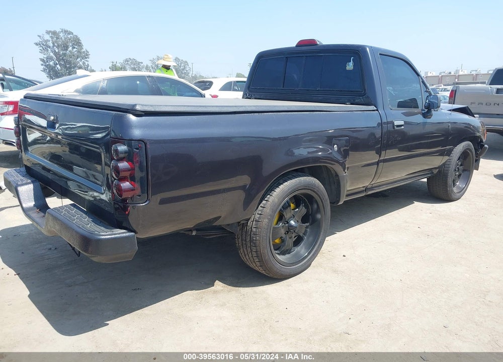 1994 TOYOTA PICKUP 1/2 TON SHORT WHLBSE DX VIN: JT4RN81P1R5199031