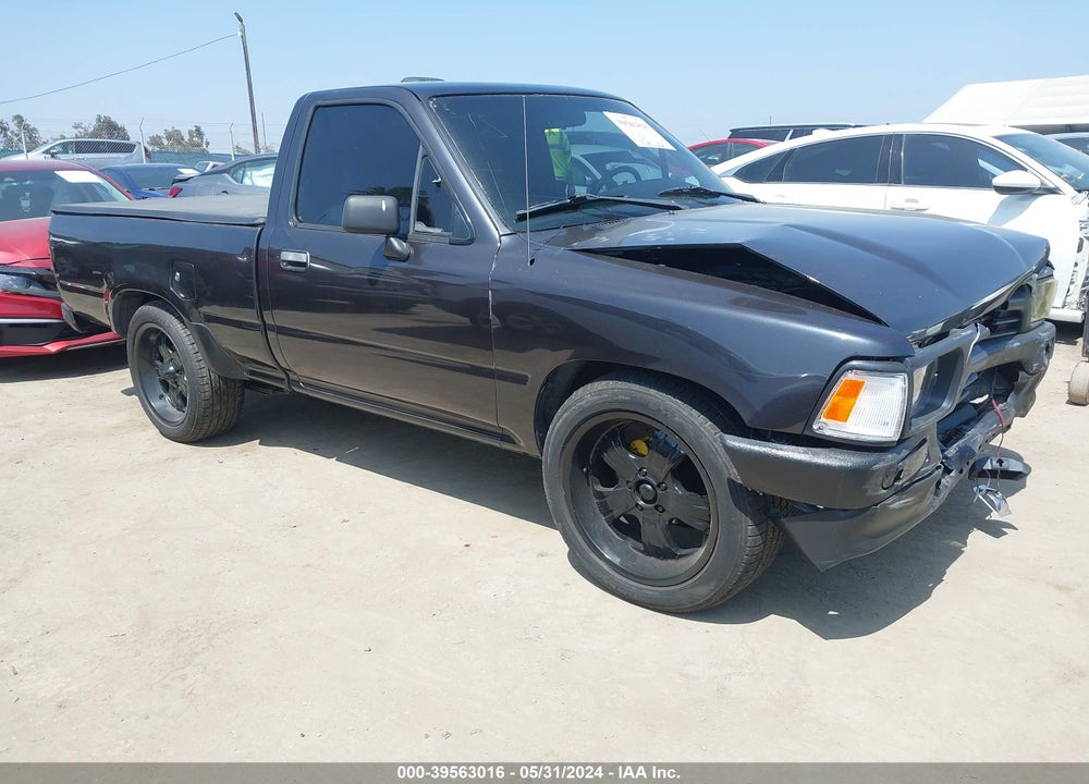 1994 TOYOTA PICKUP 1/2 TON SHORT WHLBSE DX VIN: JT4RN81P1R5199031