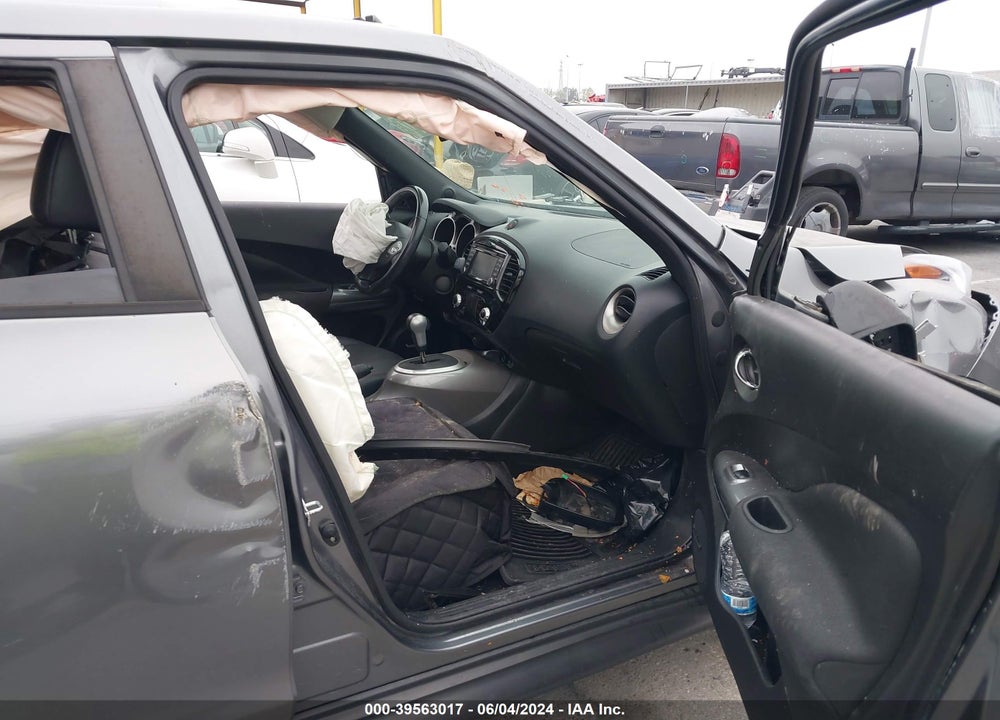 2015 NISSAN JUKE SL VIN: JN8AF5MV6FT557061