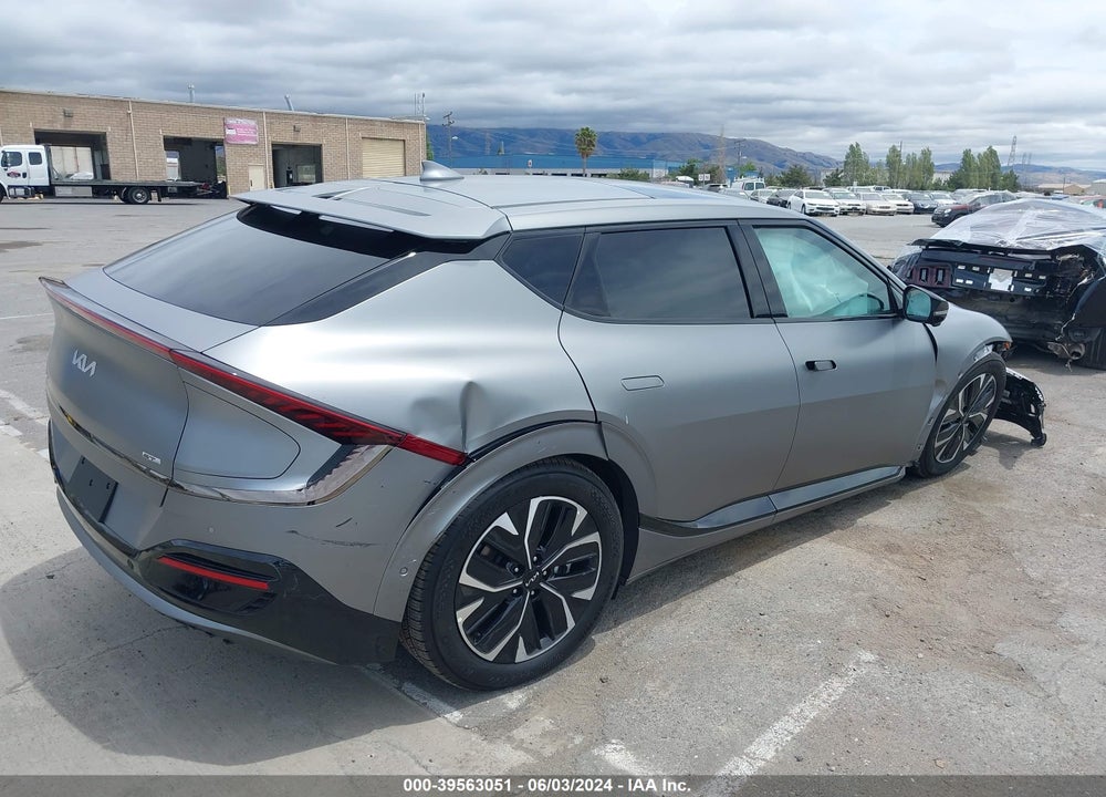2024 KIA EV6 GT LINE VIN: KNDC44LAXR5189317