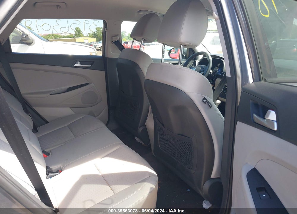 2019 HYUNDAI TUCSON SE VIN: KM8J2CA43KU943430