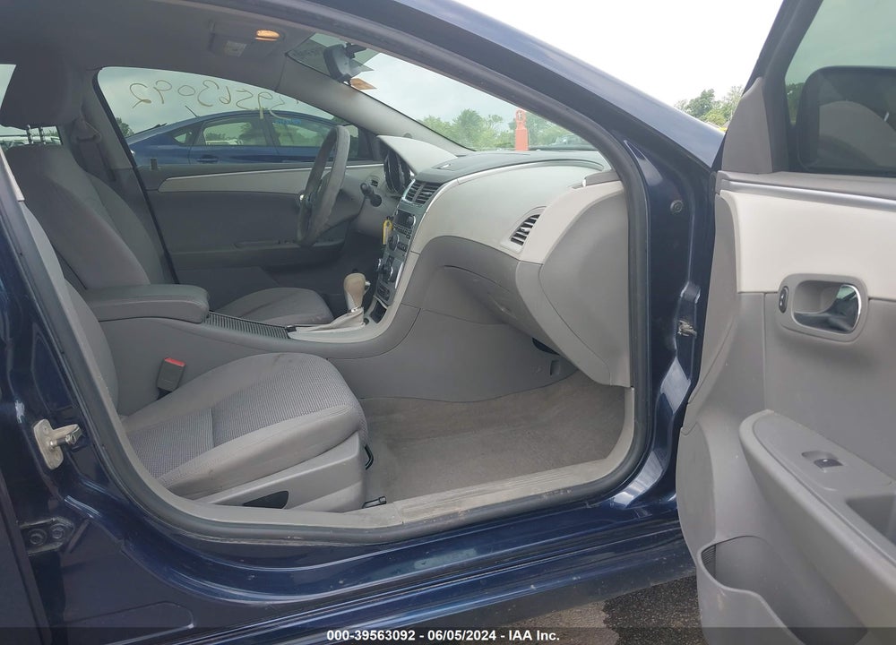 2011 CHEVROLET MALIBU LS VIN: 1G1ZB5E13BF319949