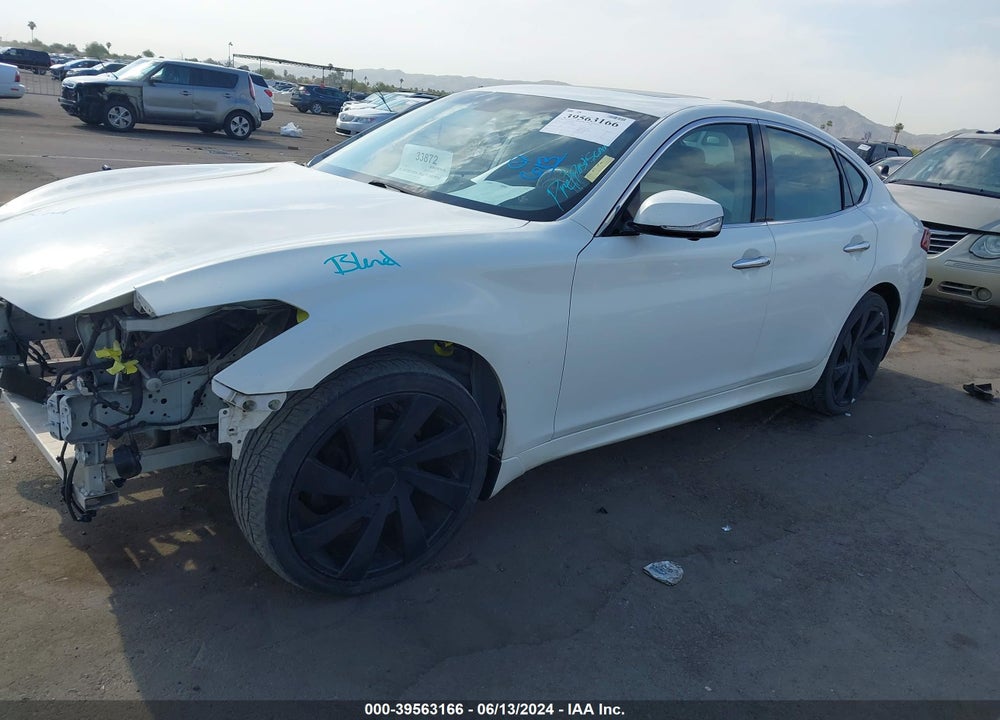 2015 INFINITI Q70 3.7 VIN: JN1BY1APXFM542097
