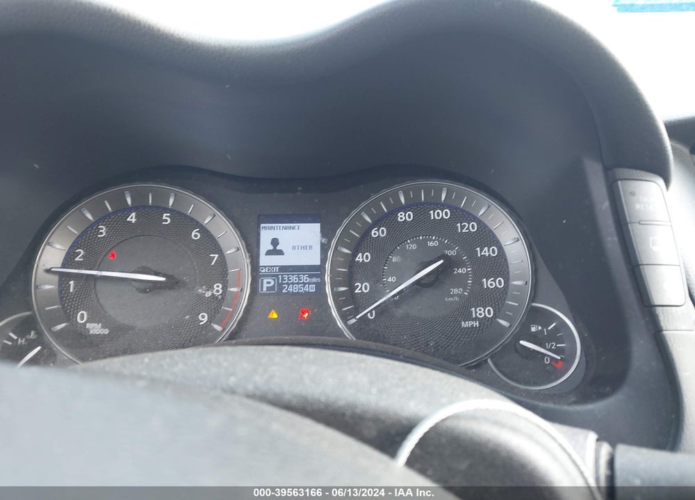 2015 INFINITI Q70 3.7 VIN: JN1BY1APXFM542097
