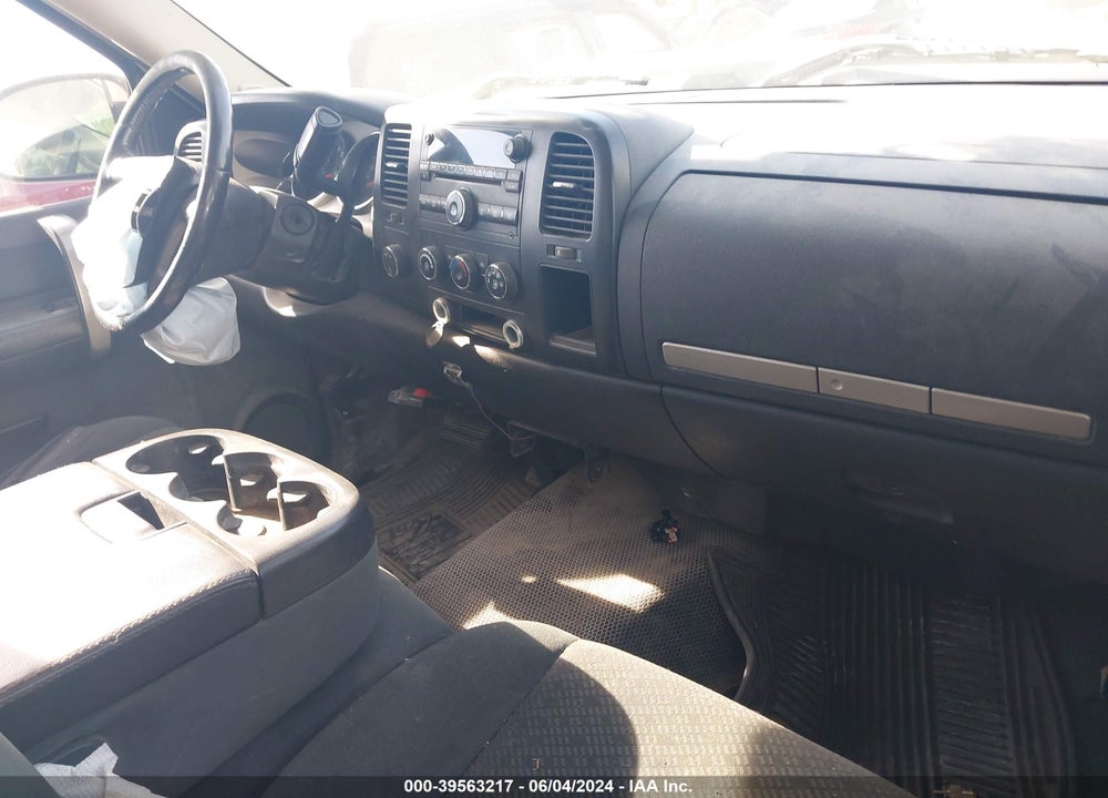 2008 SIERRA GMC  3500HD SLE1 VIN: 1GTHK34668E188079