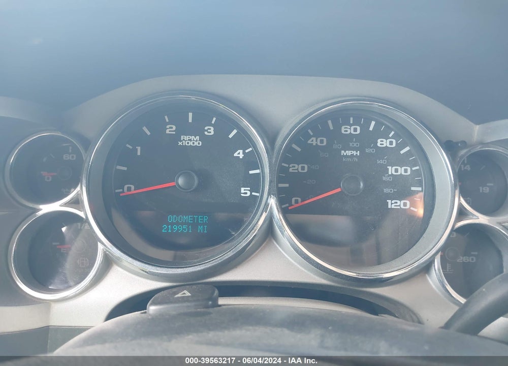 2008 SIERRA GMC  3500HD SLE1 VIN: 1GTHK34668E188079
