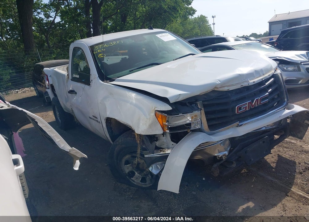 2008 SIERRA GMC  3500HD SLE1 VIN: 1GTHK34668E188079