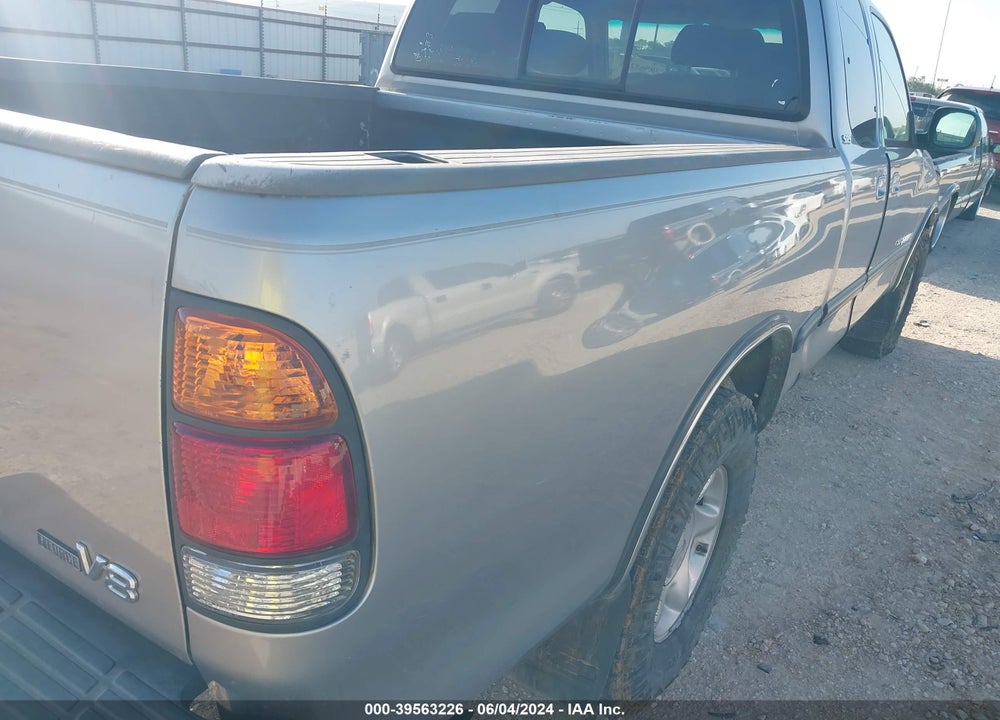 2001 TOYOTA TUNDRA SR5 V8 VIN: 5TBRT34121S187302