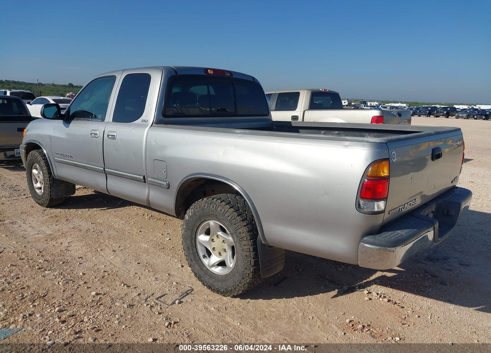 2001 TOYOTA TUNDRA SR5 V8 VIN: 5TBRT34121S187302