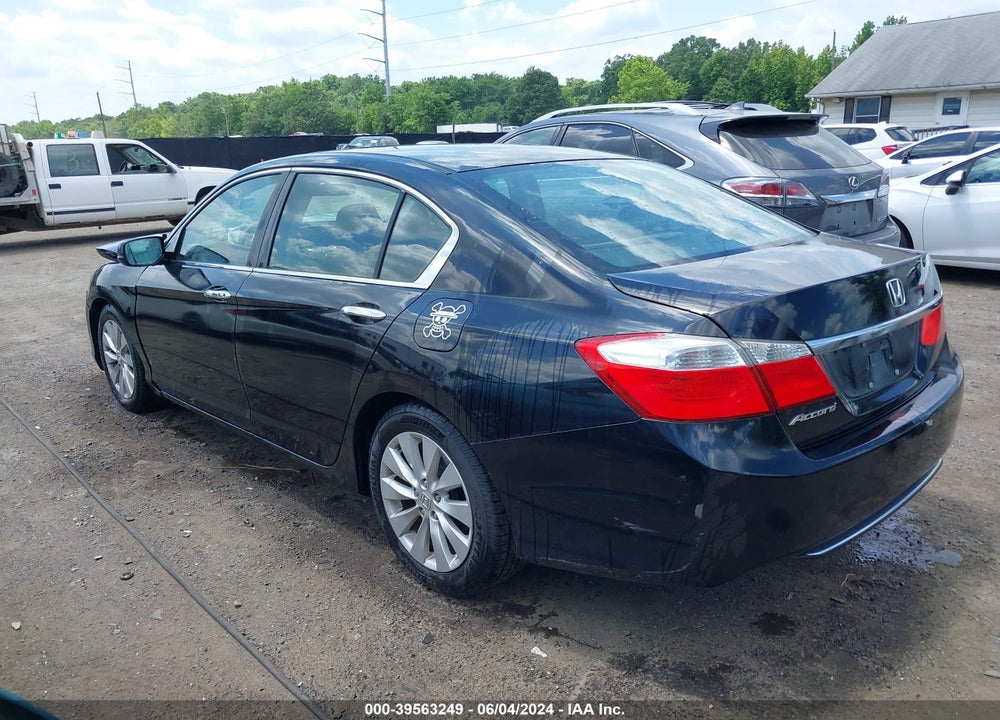 2013 HONDA ACCORD EX VIN: 1HGCR2F71DA140921