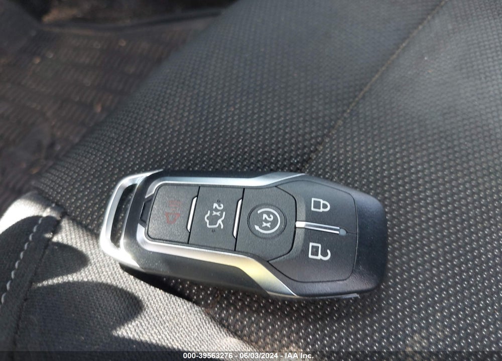 2016 FORD MUSTANG V6 VIN: 1FA6P8AM0G5263792
