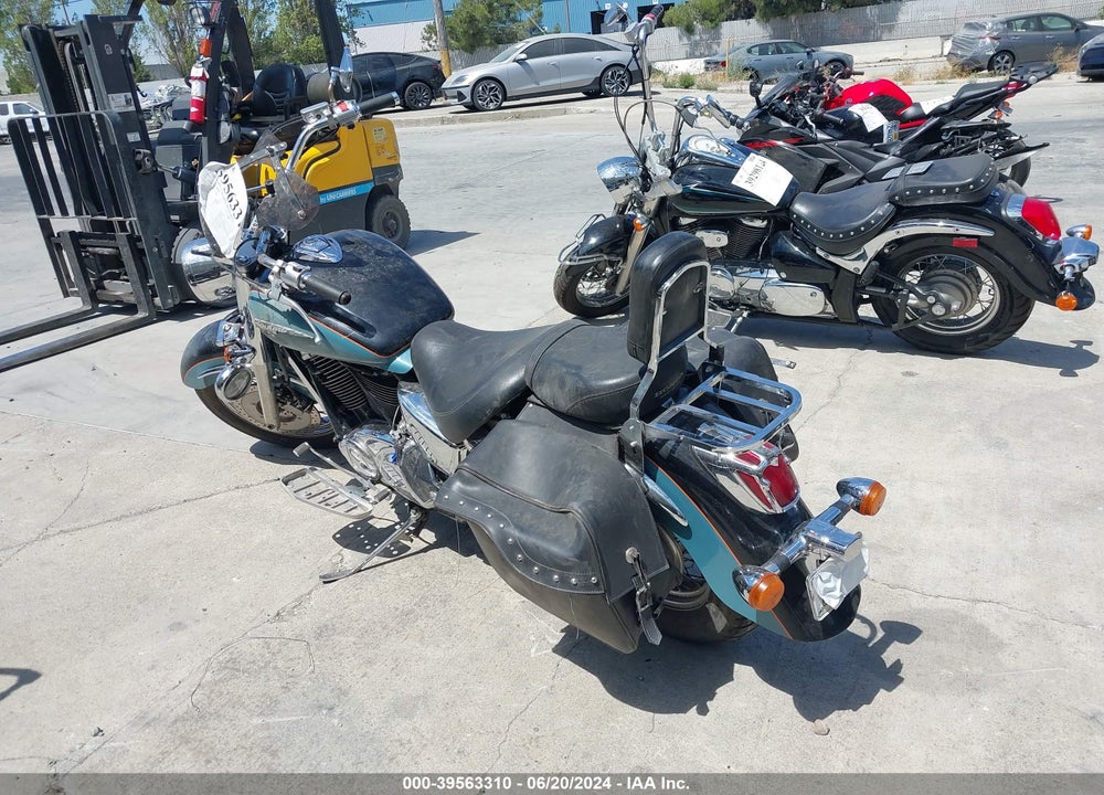1999 HONDA VT1100 C3 VIN: 1HFSC3905XA102991