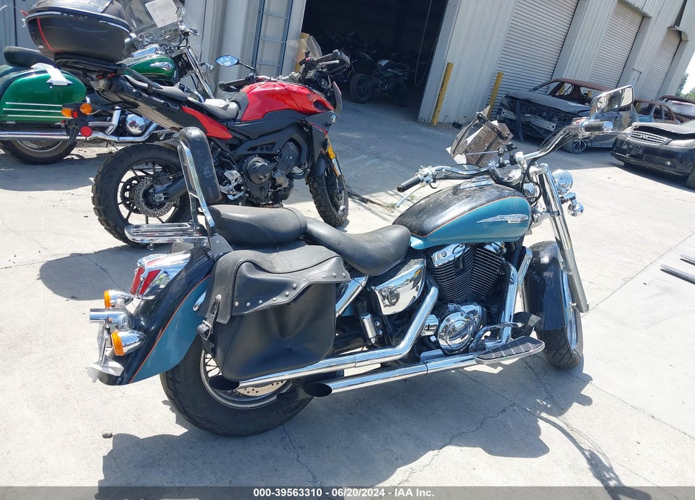 1999 HONDA VT1100 C3 VIN: 1HFSC3905XA102991