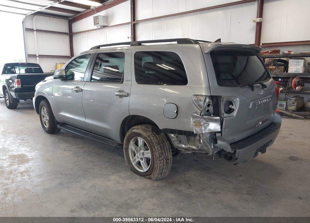 2016 TOYOTA SEQUOIA SR5 5.7L V8 VIN: 5TDBY5G16GS131552