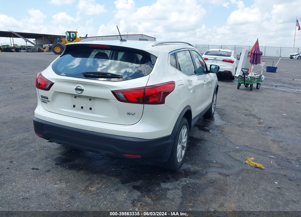 2017 NISSAN ROGUE SPORT SV VIN: JN1BJ1CP2HW026681