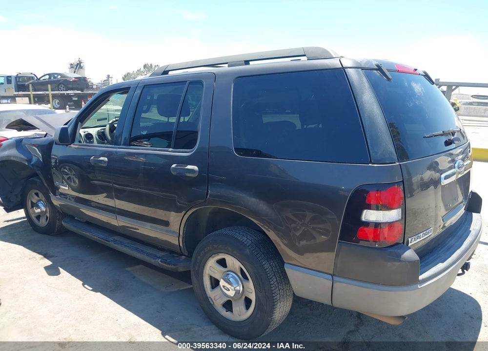 2006 FORD EXPLORER XLS VIN: 1FMEU72E46UB63369