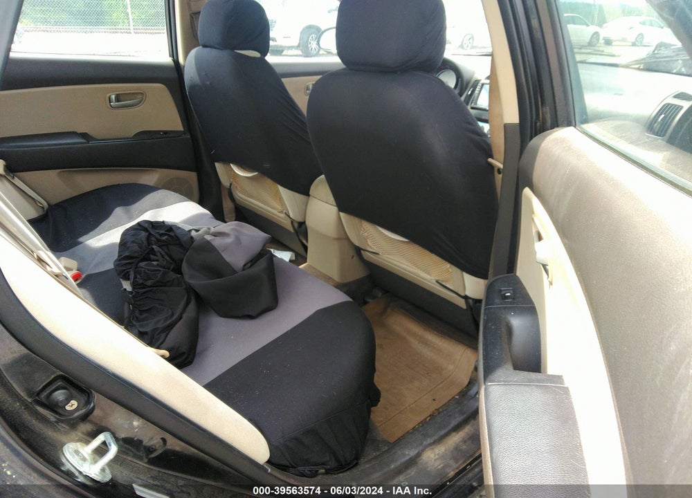 2008 HYUNDAI ELANTRA GLS/SE VIN: KMHDU46D58U534117
