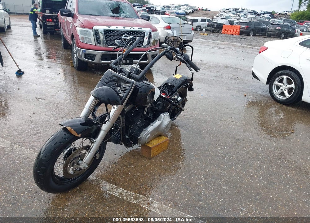 2015 HARLEY-DAVIDSON FLS SOFTAIL SLIM VIN: 1HD1JRV14FB035756