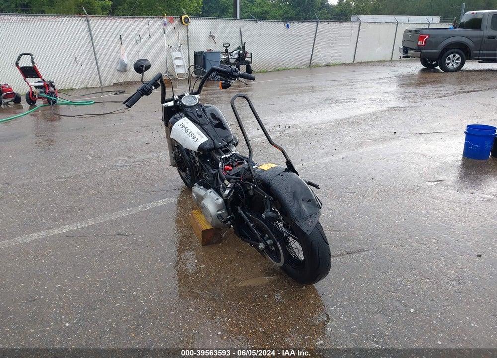 2015 HARLEY-DAVIDSON FLS SOFTAIL SLIM VIN: 1HD1JRV14FB035756