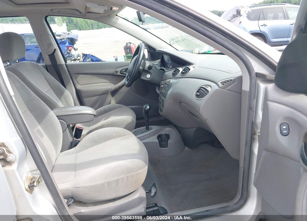 2003 FORD FOCUS ZX5 VIN: 3FAFP37333R104094