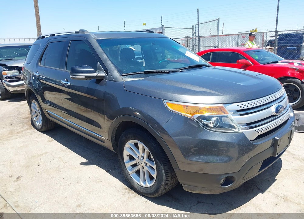 2015 FORD EXPLORER XLT VIN: 1FM5K7D80FGA85345