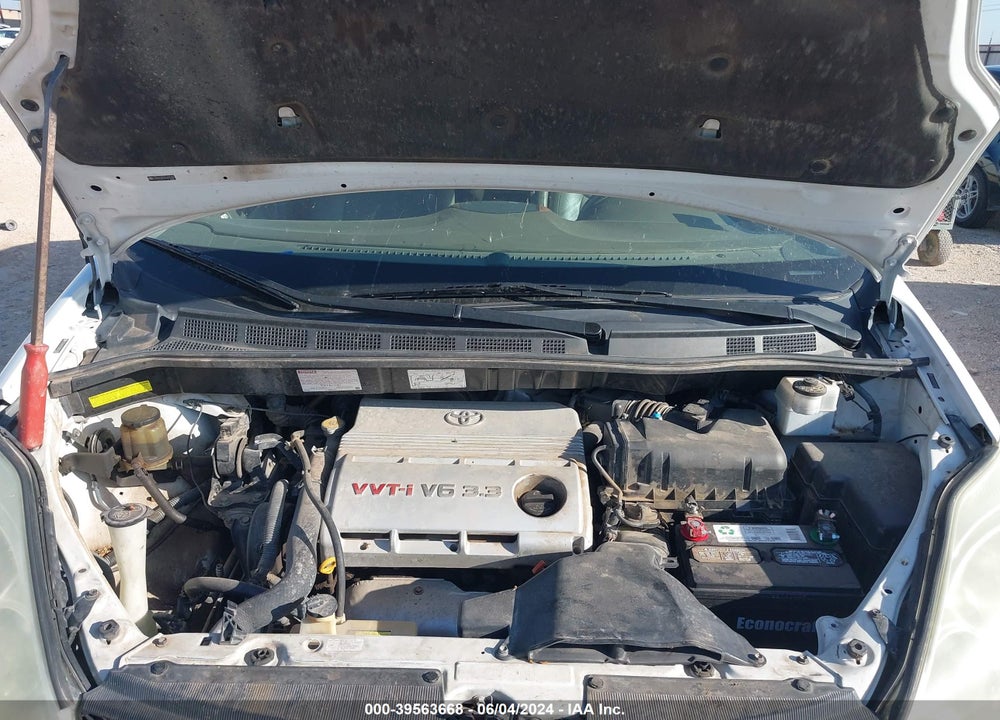 2005 TOYOTA SIENNA XLE VIN: 5TDZA22C35S225167