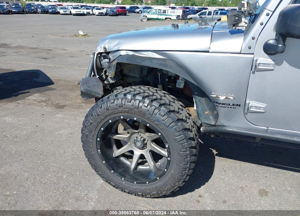 2016 JEEP WRANGLER UNLIMITED SAHARA VIN: 1C4HJWEG2GL181667
