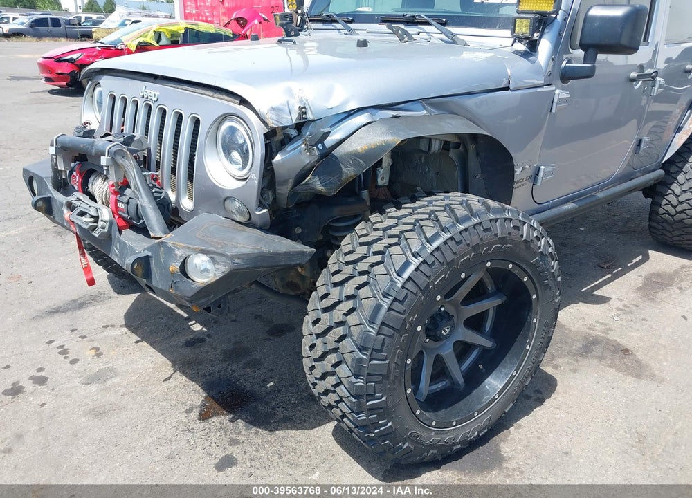2016 JEEP WRANGLER UNLIMITED SAHARA VIN: 1C4HJWEG2GL181667