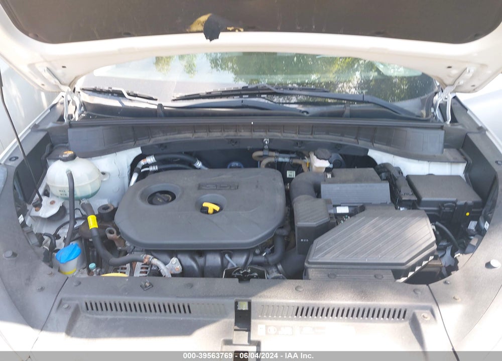 2018 HYUNDAI TUCSON SE VIN: KM8J2CA47JU662858