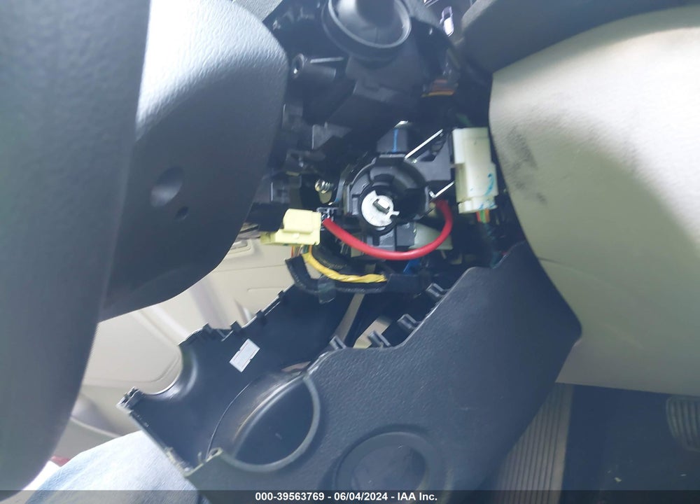 2018 HYUNDAI TUCSON SE VIN: KM8J2CA47JU662858