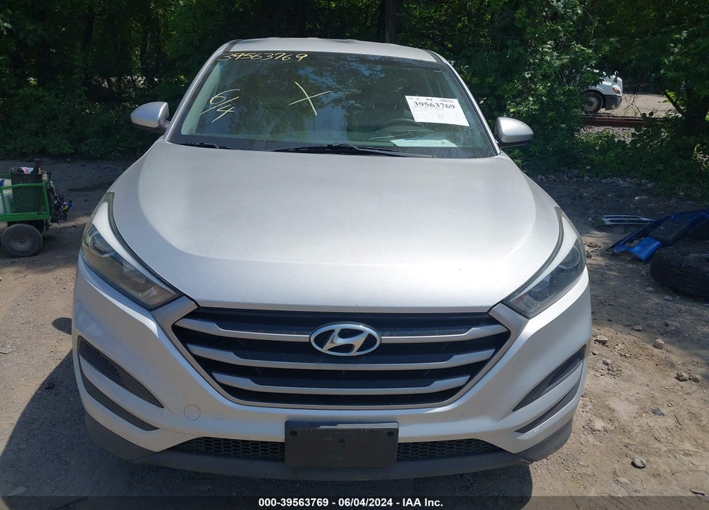 2018 HYUNDAI TUCSON SE VIN: KM8J2CA47JU662858
