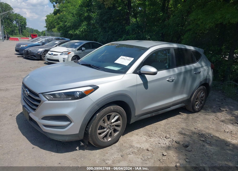 2018 HYUNDAI TUCSON SE VIN: KM8J2CA47JU662858
