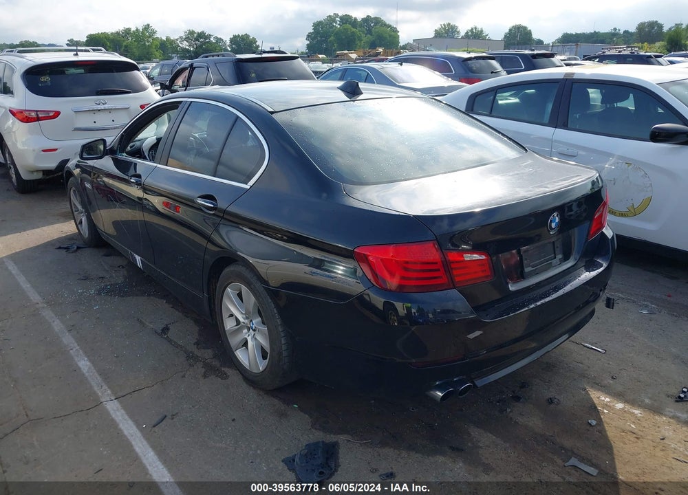 2012 BMW 528I VIN: WBAXG5C52CDX04077