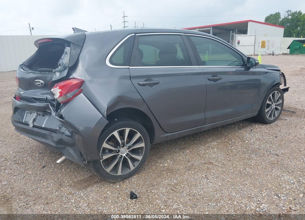 2018 HYUNDAI ELANTRA GT VIN: KMHH35LE0JU039823